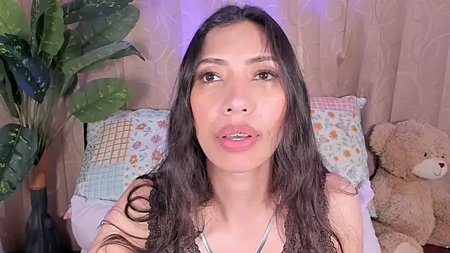 Miss veronicaa2 online show from 6, 7, 2026