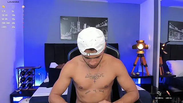 Max Conor1 online show from 22, 12, 2025