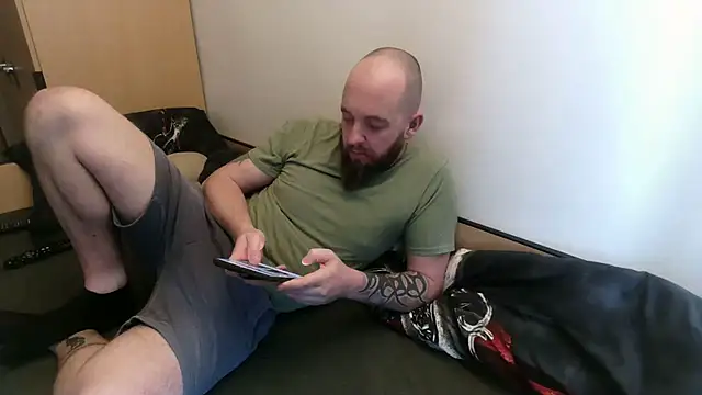 Snapshot of Chester_2006 chatting on 20, 2, 2025 Chester 2006 online show from 20, 2, 2025