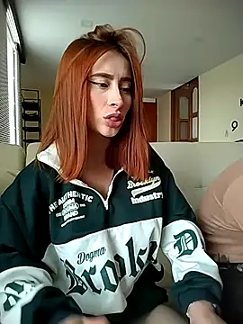 chloe rockss  online show from 17, 3, 2025