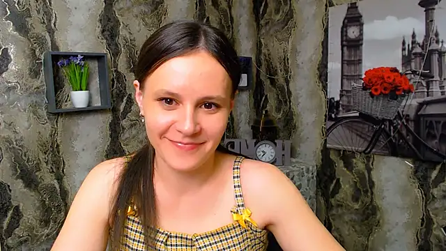 Snapshot of ValeriaHeart_ chatting on 5, 3, 2025 ValeriaHeart online show from 5, 3, 2025