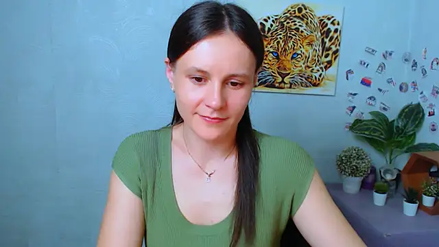 Snapshot of ValeriaHeart_ chatting on 3, 3, 2026 ValeriaHeart online show from 3, 3, 2026