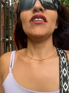 Snapshot of Sofiadelacruz chatting on 28, 5, 2026 Sofiadelacruz online show from 28, 5, 2026