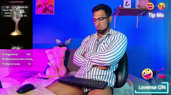 Snapshot of Maxxi_Brown chatting on 25, 2, 2025 Maxxi Brown online show from 25, 2, 2025