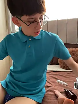 jacob and sam online show from 17, 4, 2026