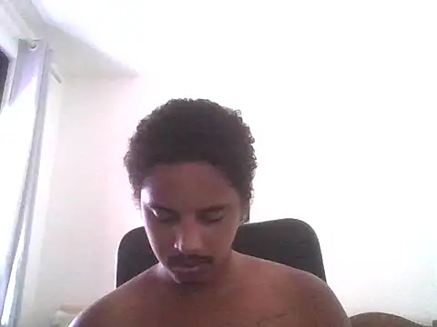 Snapshot of ONegodoce25 chatting on 4, 5, 2026 ONegodoce25 online show from 4, 5, 2026
