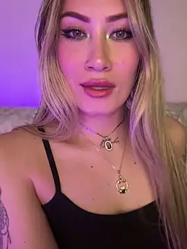 Snapshot of Lally_Valencia__ chatting on 15, 3, 2025 Lally Valencia   online show from 15, 3, 2025