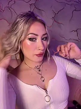 Lally Valencia   online show from 15, 12, 2025