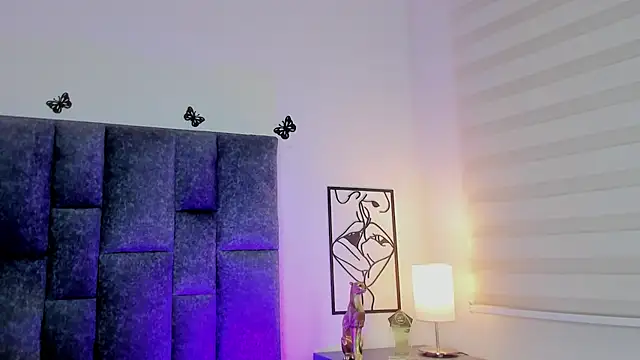 Violetta Ficher online show from 12, 1, 2026