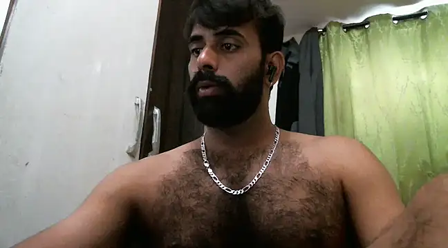 Snapshot of indianhairybull chatting on 24, 2, 2025 indianhairybull online show from 24, 2, 2025