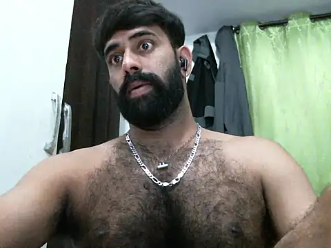 Snapshot of indianhairybull chatting on 11, 3, 2025 indianhairybull online show from 11, 3, 2025