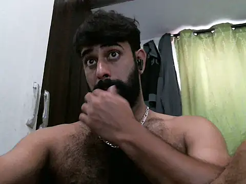 Snapshot of indianhairybull chatting on 18, 3, 2025 indianhairybull online show from 18, 3, 2025