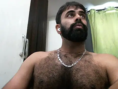 Snapshot of indianhairybull chatting on 26, 9, 2025 indianhairybull online show from 26, 9, 2025