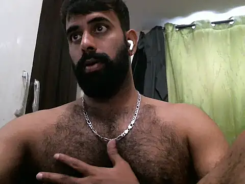 Snapshot of indianhairybull chatting on 31, 10, 2025 indianhairybull online show from 31, 10, 2025