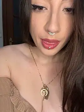 Snapshot of AbbySecrets- chatting on 13, 12, 2025 AbbySecrets- online show from 13, 12, 2025