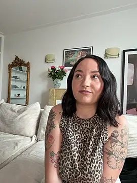 Snapshot of Orgasmille chatting on 28, 4, 2026 Orgasmille online show from 28, 4, 2026