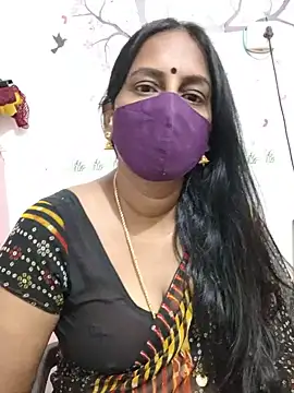 Snapshot of Tamil_Meera12 chatting on 10, 6, 2026 Tamil Meera12 online show from 10, 6, 2026