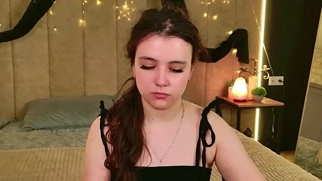 Pauline Heaven online show from 21, 5, 2026