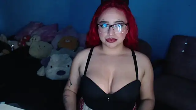 Snapshot of EstefyTabbo chatting on 12, 2, 2026 EstefyTabbo online show from 12, 2, 2026