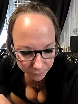 Snapshot of Fuxy-love69 chatting on 11, 5, 2026 Fuxy-love69 online show from 11, 5, 2026