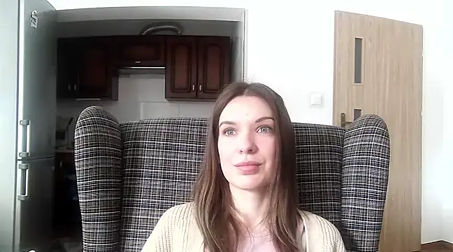 aurora lust online show from 18, 2, 2025