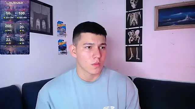 JamesCr  online show from 18, 12, 2025