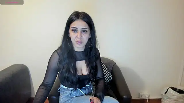 NicoleKatee online show from 5, 2, 2026