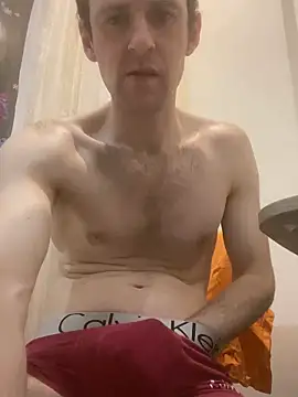 LynnAhNight online show from 10, 4, 2026