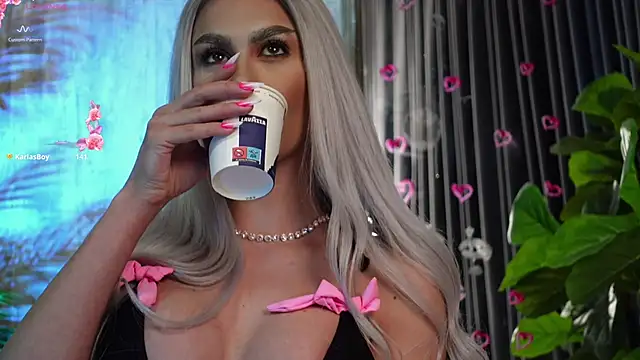 KarlaBart online show from 5, 11, 2025