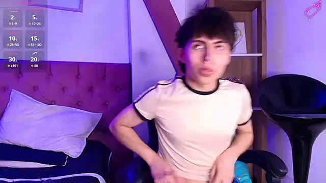 PepperTwink online show from 12, 11, 2025