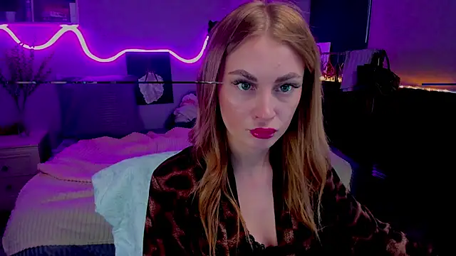 AnitaLamb online show from 6, 2, 2025