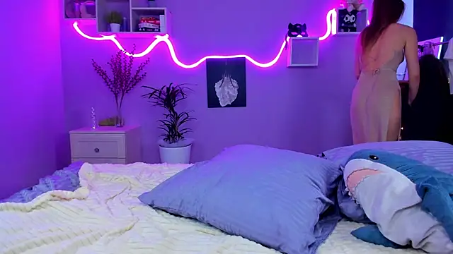 AnitaLamb online show from 7, 2, 2025