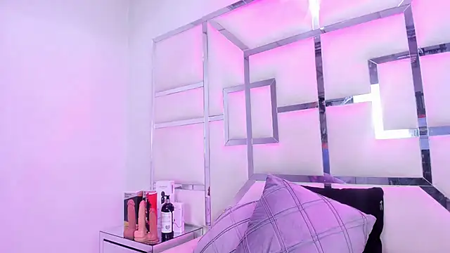 Snapshot of ZoeWan69 chatting on 1, 2, 2026 ZoeWan69 online show from 1, 2, 2026