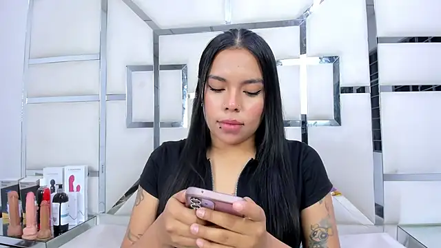 Snapshot of ZoeWan69 chatting on 12, 3, 2026 ZoeWan69 online show from 12, 3, 2026