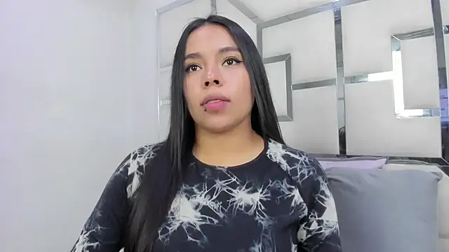 Snapshot of ZoeWan69 chatting on 7, 4, 2026 ZoeWan69 online show from 7, 4, 2026