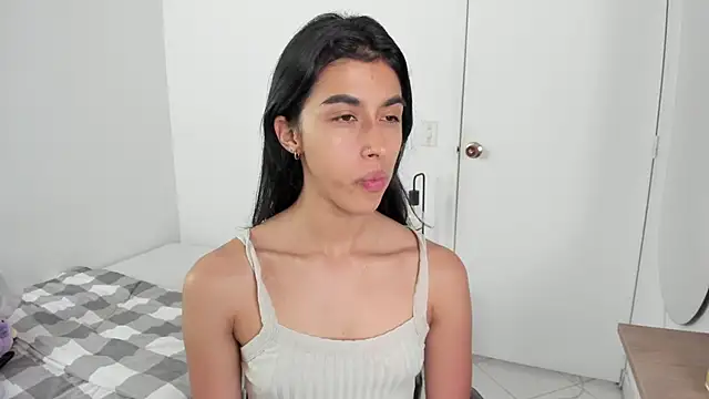 Snapshot of Mazikeen__18 chatting on 24, 4, 2026 Mazikeen 18 online show from 24, 4, 2026
