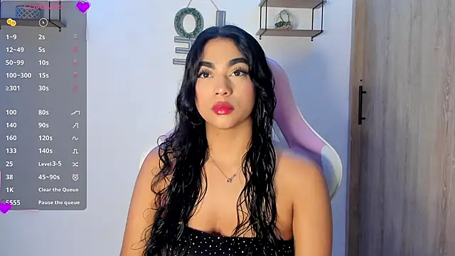 Bella ricci  online show from 7, 10, 2025