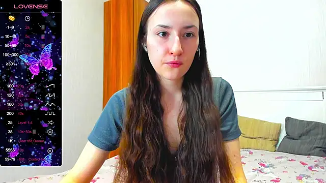 Snapshot of Cute__Nana chatting on 8, 4, 2026 Cute Nana online show from 8, 4, 2026