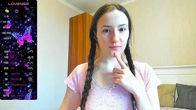 Snapshot of Cute__Nana chatting on 20, 4, 2026 Cute Nana online show from 20, 4, 2026