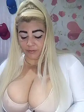 BonniAdams online show from 22, 10, 2025