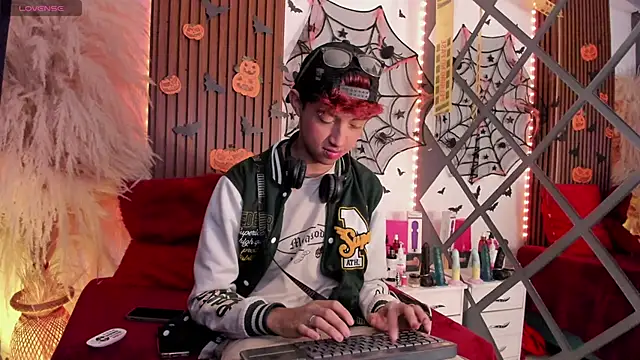 Allen Starck online show from 15, 10, 2025