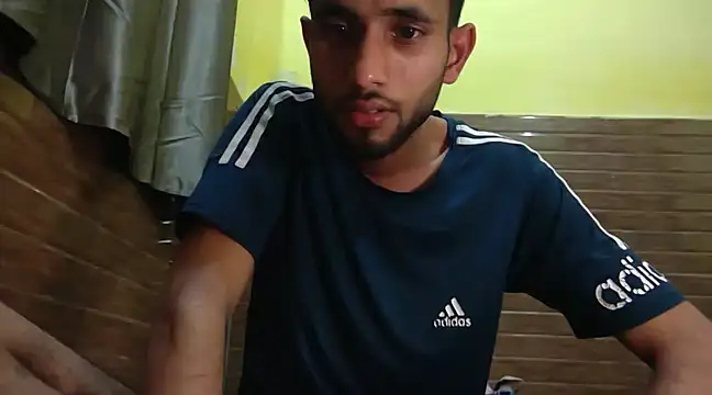 Queen Couple online show from 10, 2, 2025