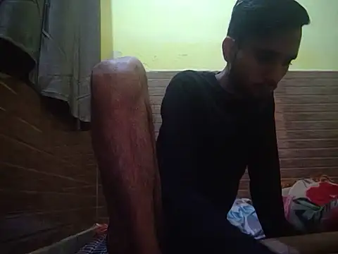 Queen Couple online show from 21, 2, 2025