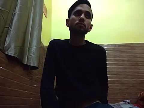 Queen Couple online show from 22, 2, 2025