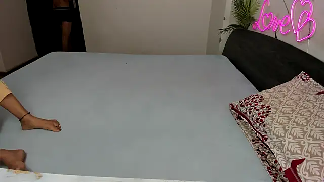 Queen Couple online show from 24, 9, 2025