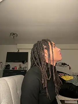 Snapshot of Aurianne chatting on 12, 1, 2026 Aurianne online show from 12, 1, 2026