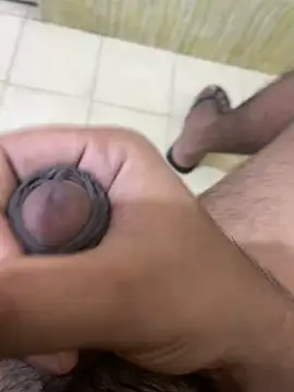 Snapshot of sixinchespaka chatting on 2, 11, 2025 sixinchespaka online show from 2, 11, 2025