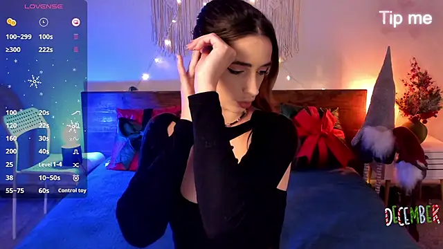 Snapshot of Maria_Moonlight chatting on 5, 12, 2025 Maria Moonlight online show from 5, 12, 2025