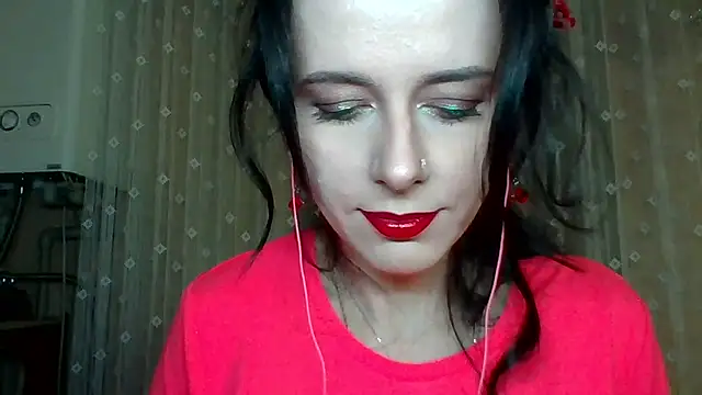 LuminousLady online show from 13, 12, 2025