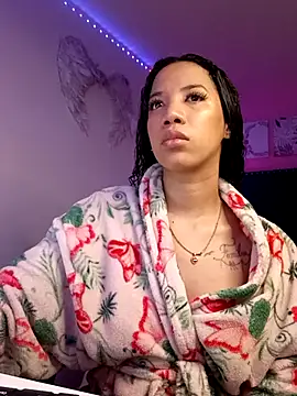 SallyWhitee online show from 7, 1, 2026